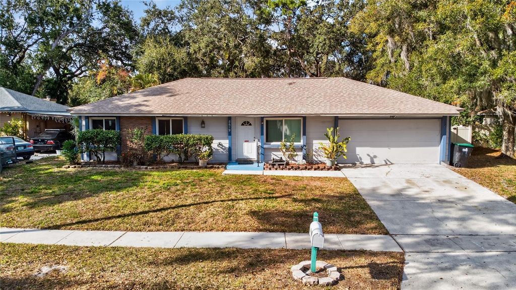 8619 CATBRIAR LANE, Orlando, FL 32829