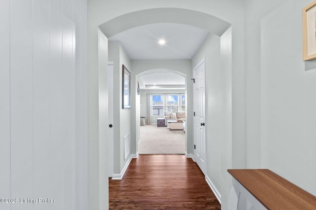 139 Ruby Farm Dr, Mt Washington, KY 40047