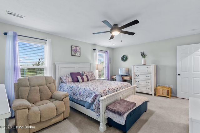 139 Ruby Farm Dr, Mt Washington, KY 40047