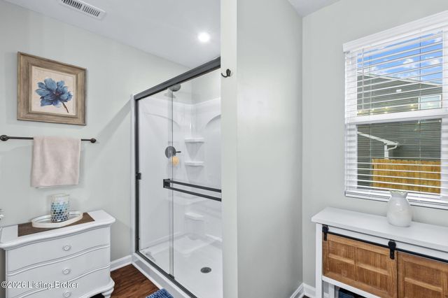 139 Ruby Farm Dr, Mt Washington, KY 40047