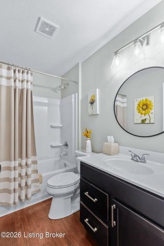 139 Ruby Farm Dr, Mt Washington, KY 40047