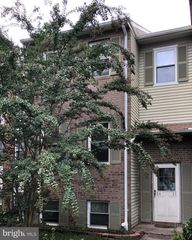 2495 VINEYARD LN, Crofton, MD 21114