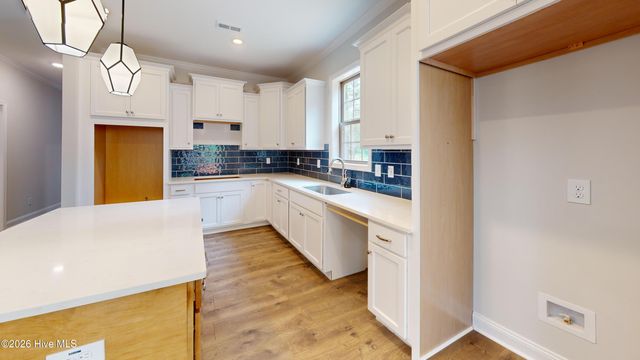 125 Juniper Lake Road, West End, NC 27376