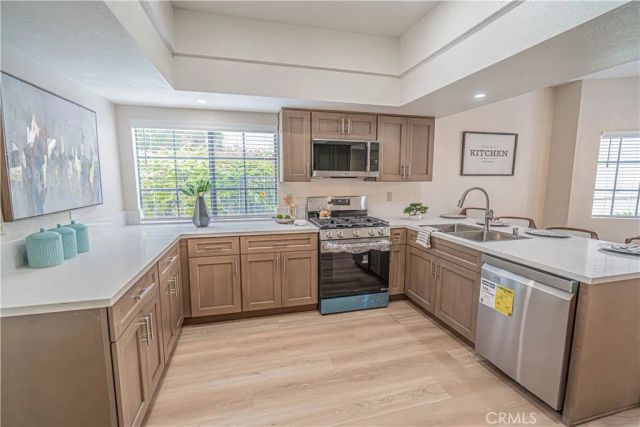 6527 Beachview Drive, Rancho Palos Verdes, CA 90275