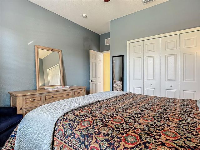 20768 Tisbury LN, North Fort Myers, FL 33917