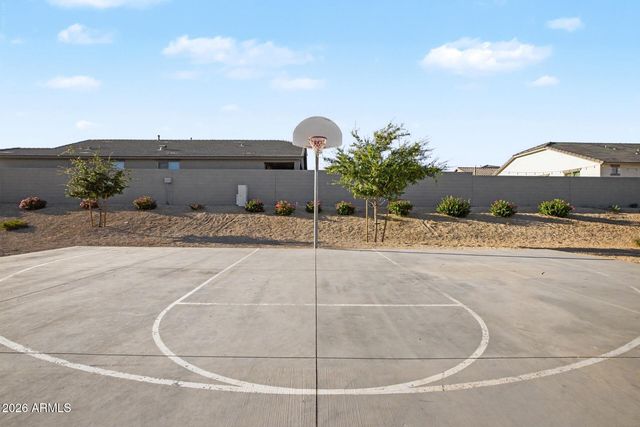 16863 W Maya Way, Surprise, AZ 85387