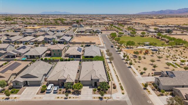 16863 W Maya Way, Surprise, AZ 85387