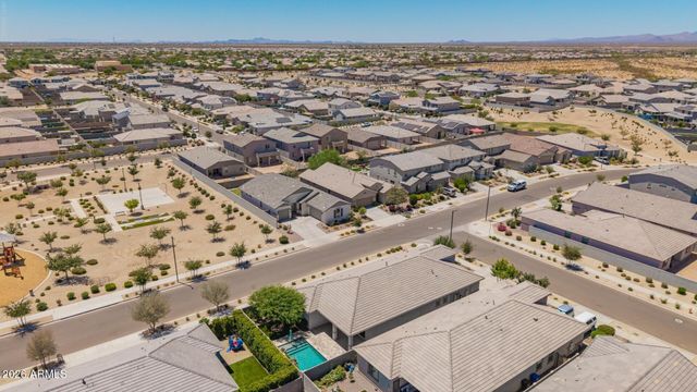 16863 W Maya Way, Surprise, AZ 85387