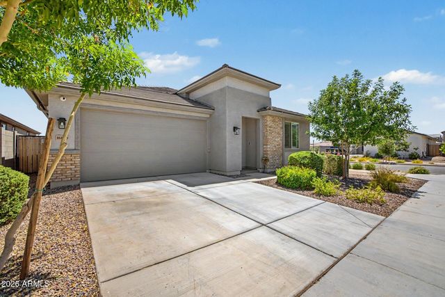 16863 W Maya Way, Surprise, AZ 85387