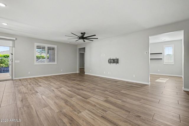 16863 W Maya Way, Surprise, AZ 85387