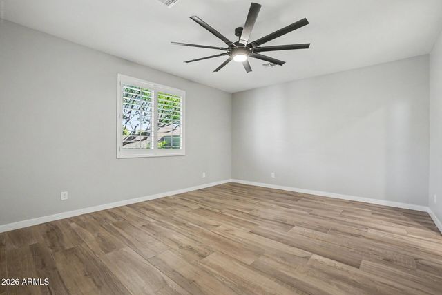 16863 W Maya Way, Surprise, AZ 85387