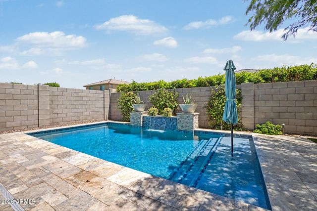 16863 W Maya Way, Surprise, AZ 85387