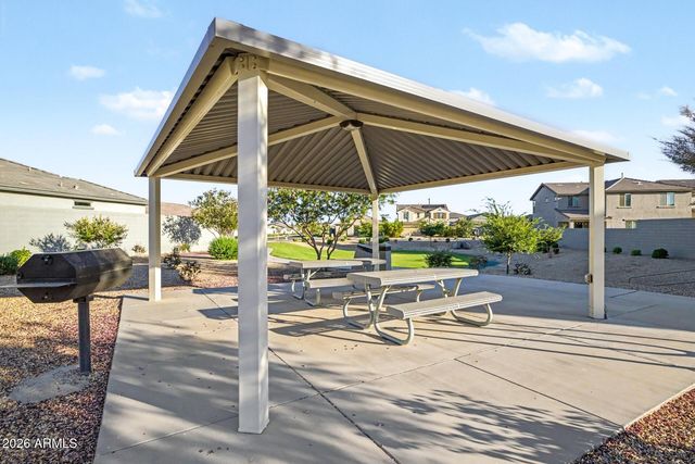 16863 W Maya Way, Surprise, AZ 85387