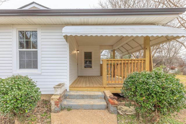 1009 N Hawthorne Street, Chattanooga, TN 37406