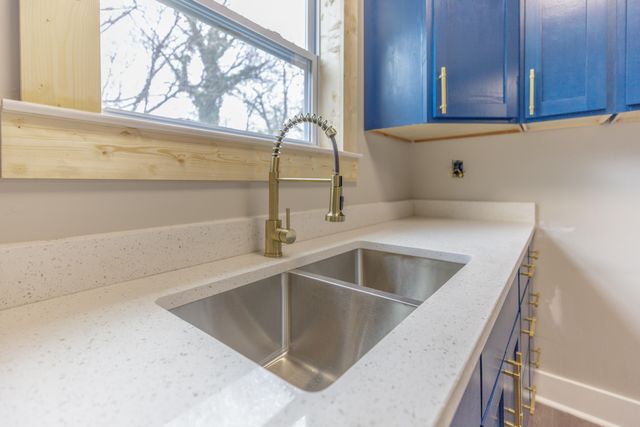 1009 N Hawthorne Street, Chattanooga, TN 37406