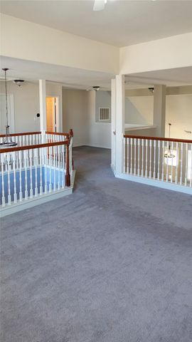 2202 Drake Falls Drive, Pearland, TX 77584