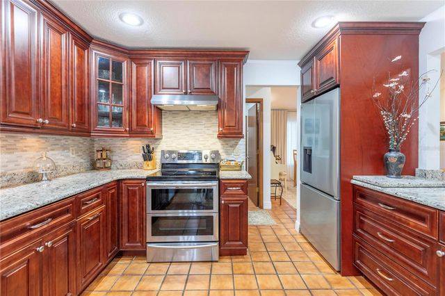 1040 PALADIN COURT, Orlando, FL 32812