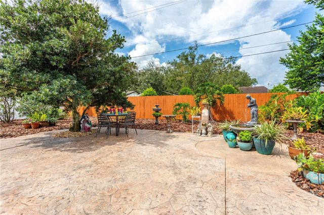 1040 PALADIN COURT, Orlando, FL 32812