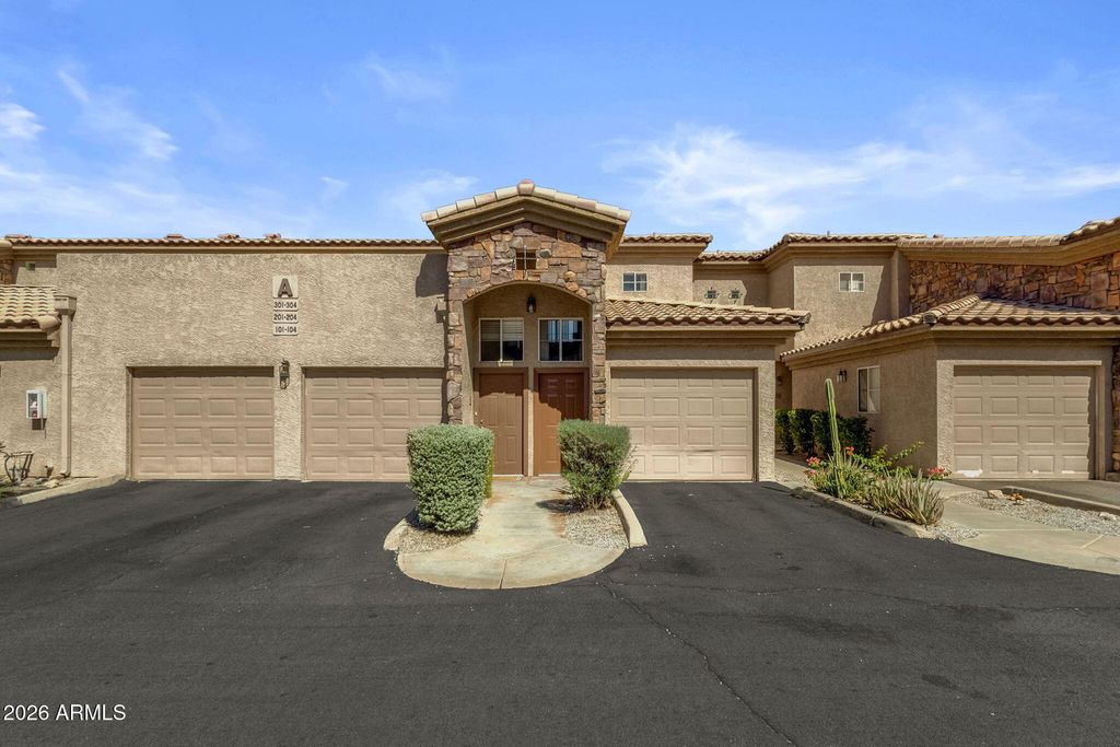 13700 N FOUNTAIN HILLS Boulevard 303, Fountain Hills, AZ 85268 — exterior