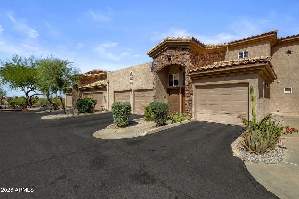 13700 N FOUNTAIN HILLS Boulevard 303, Fountain Hills, AZ 85268 — photo 3