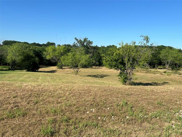 3036 Koscher Drive, Grand Prairie, TX 75104