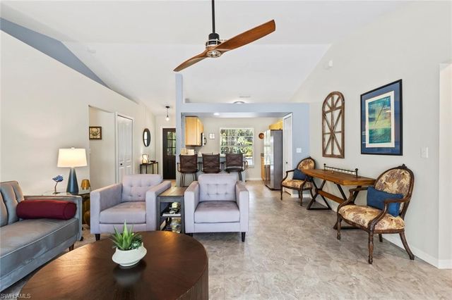 1340 14th AVE NE, Naples, FL 34120