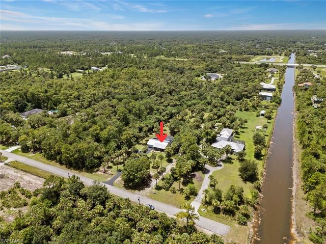 1340 14th AVE NE, Naples, FL 34120