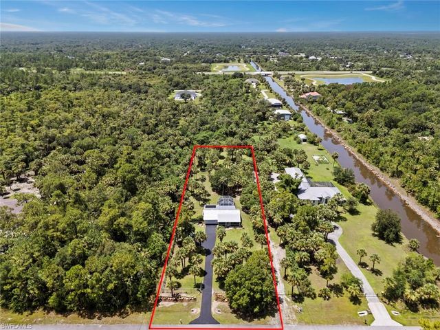 1340 14th AVE NE, Naples, FL 34120