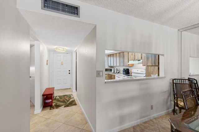 3212 Strawflower Way 218, Lake Worth, FL 33467