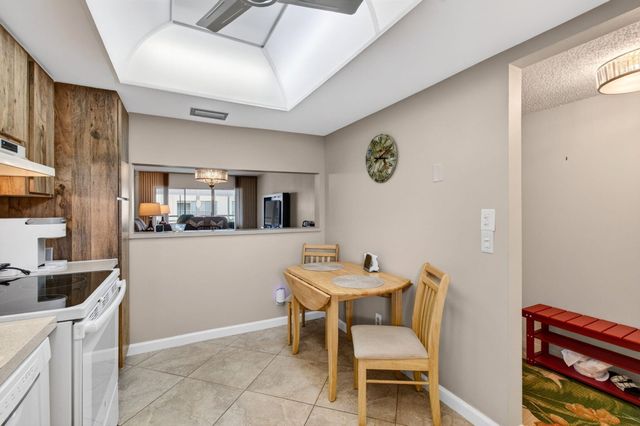 3212 Strawflower Way 218, Lake Worth, FL 33467