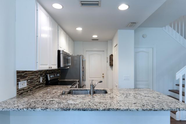 340 Jacaranda Drive, Jupiter, FL 33458