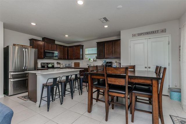 29908 MARQUETTE AVENUE, Wesley Chapel, FL 33545