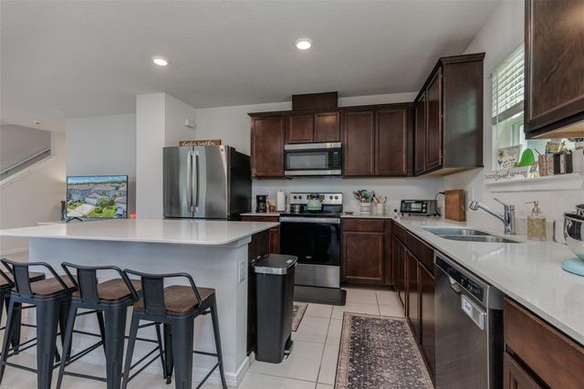 29908 MARQUETTE AVENUE, Wesley Chapel, FL 33545