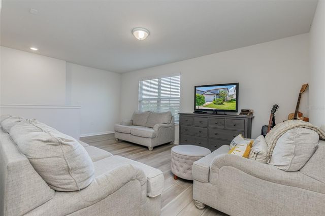 29908 MARQUETTE AVENUE, Wesley Chapel, FL 33545