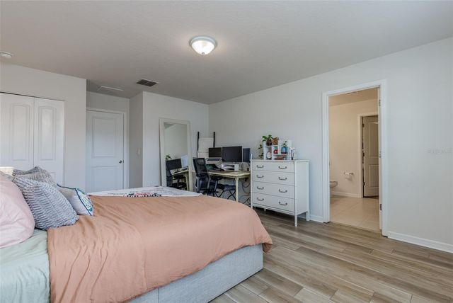 29908 MARQUETTE AVENUE, Wesley Chapel, FL 33545