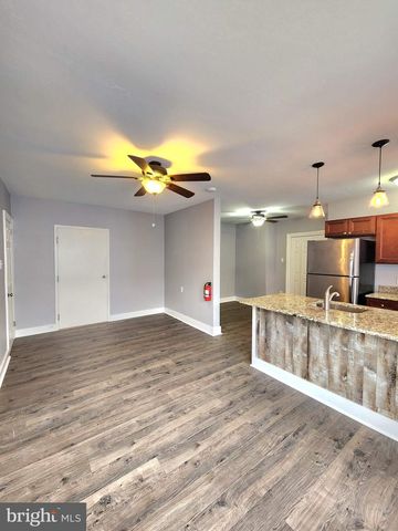 336 MAIN STREET #5, Royersford, PA 19468