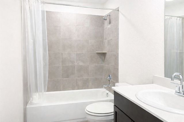 600 Cedar Springs Drive, Princeton, TX 75407