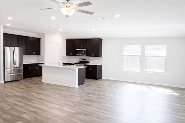 600 Cedar Springs Drive, Princeton, TX 75407