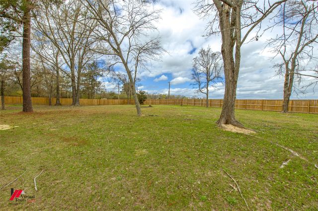 642 Circle M Drive, Grand Cane, LA 71032