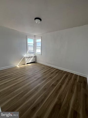 1427 FRIENDSHIP ST, Philadelphia, PA 19111