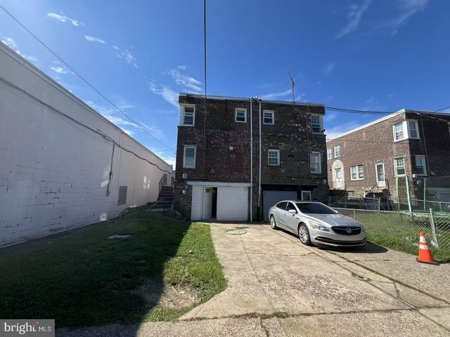 1427 FRIENDSHIP ST, Philadelphia, PA 19111