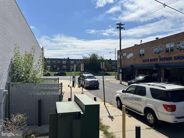 1427 FRIENDSHIP ST, Philadelphia, PA 19111