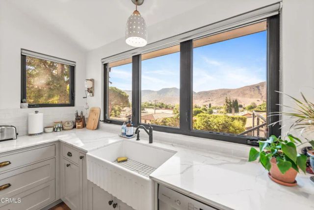 2474 Barbara Drive, Santa Rosa, CA 93012