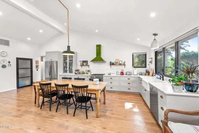 2474 Barbara Drive, Santa Rosa, CA 93012