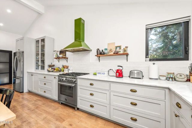 2474 Barbara Drive, Santa Rosa, CA 93012