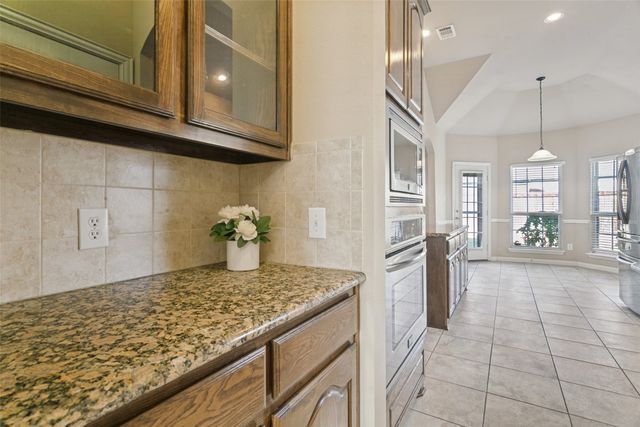 1429 Wellesley Drive, Lewisville, TX 75067