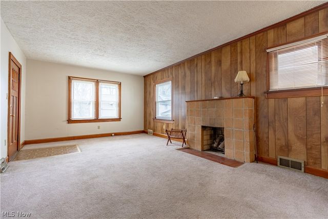 1511 34th Street NW, Canton, OH 44709