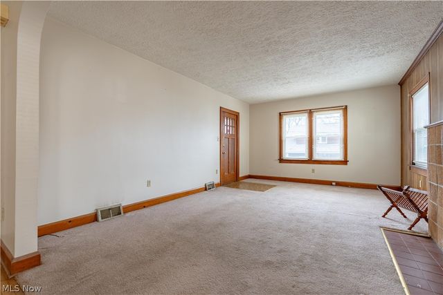 1511 34th Street NW, Canton, OH 44709