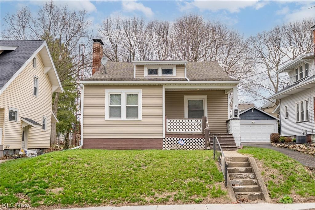 1511 34th Street NW, Canton, OH 44709