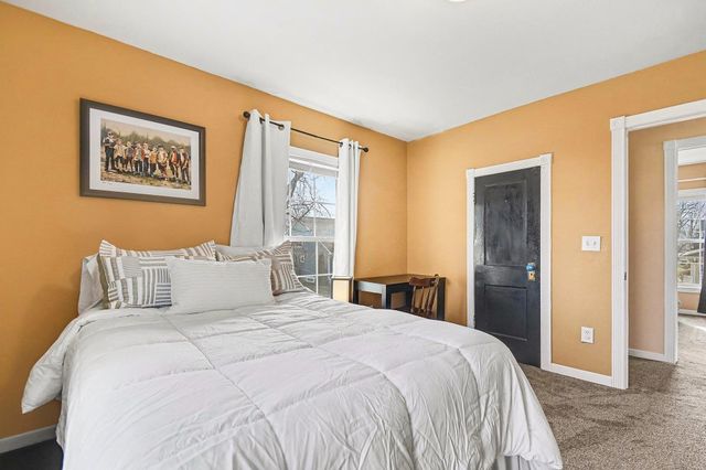 730 Corby Boulevard, South Bend, IN 46617